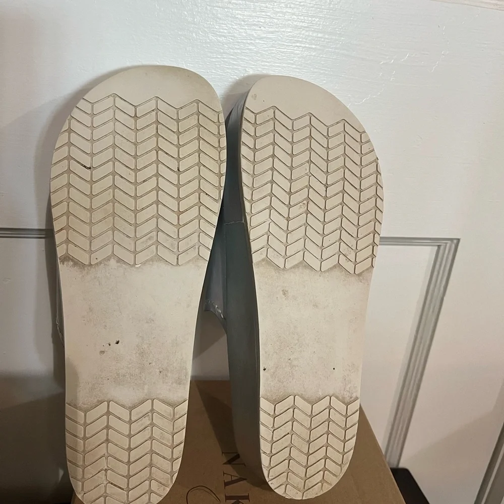 Naked Feet Iridescent Silver Platform Slide Mules - Picture 7 of 9